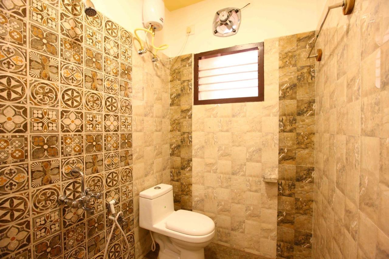 Apartamento Sreedevi Residency Madrás Exterior foto